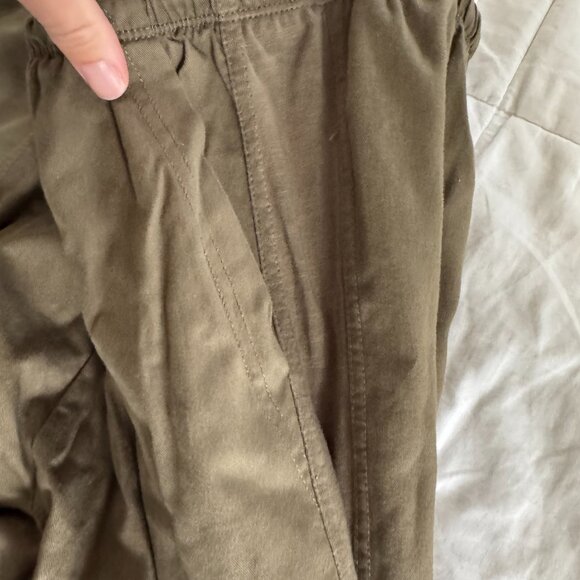 Anthropologie Daily Practice Ankle Pants in Olive Green - Picture 5 of 12